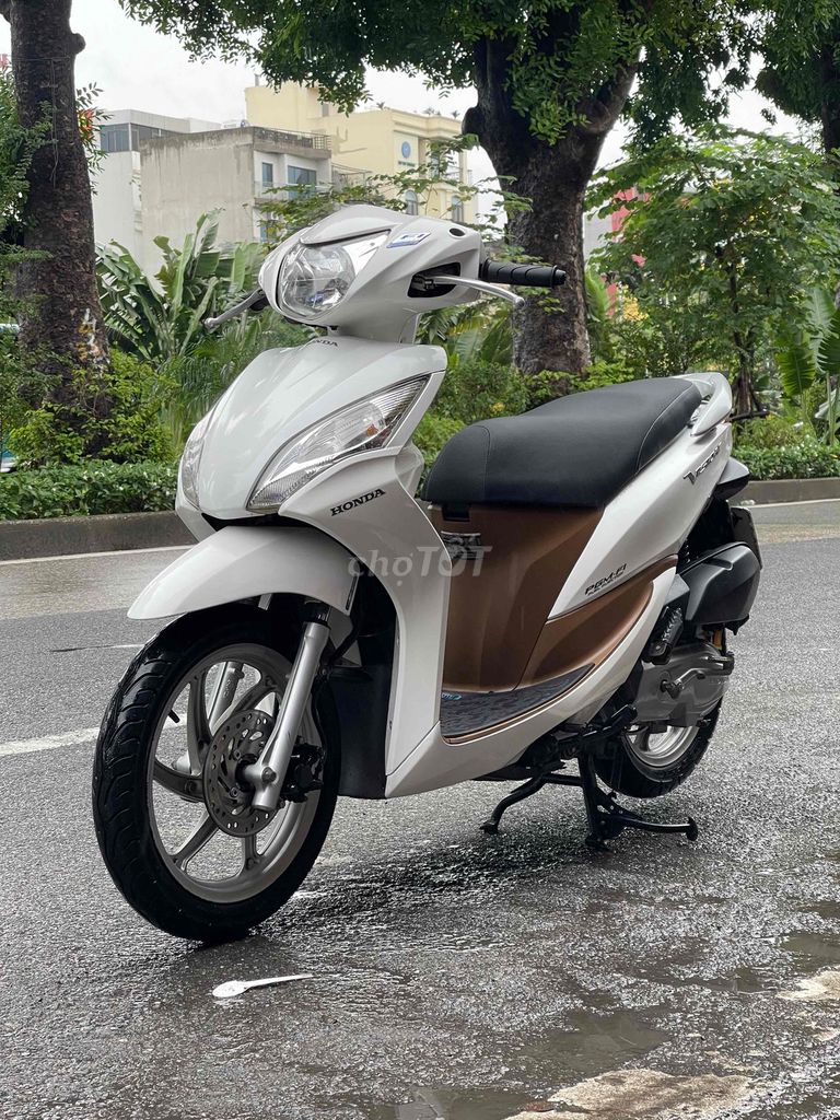 VISION BẢN CHÓT CHÉT CỦA FOM CŨ. Mua bán Xe máy tại Quận Đống Đa Hà Nội được đăng bởi Hà hình 2