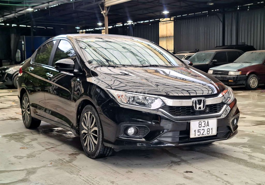 Honda City 1.5CVT sx 2018, odo 7v5, xe chuẩn.. Mua bán Ô tô tại Thành phố Thủ Đức Tp Hồ Chí Minh được đăng bởi Đức Hưng Siêu thị ô tô Thủ Đức hình 4