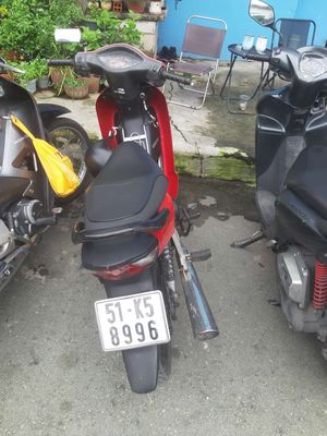 Xe máy Honda Wave Hàn Quốc  2007 màu Đỏ,. Mua bán Xe máy tại Quận 4 Tp Hồ Chí Minh được đăng bởi long thái