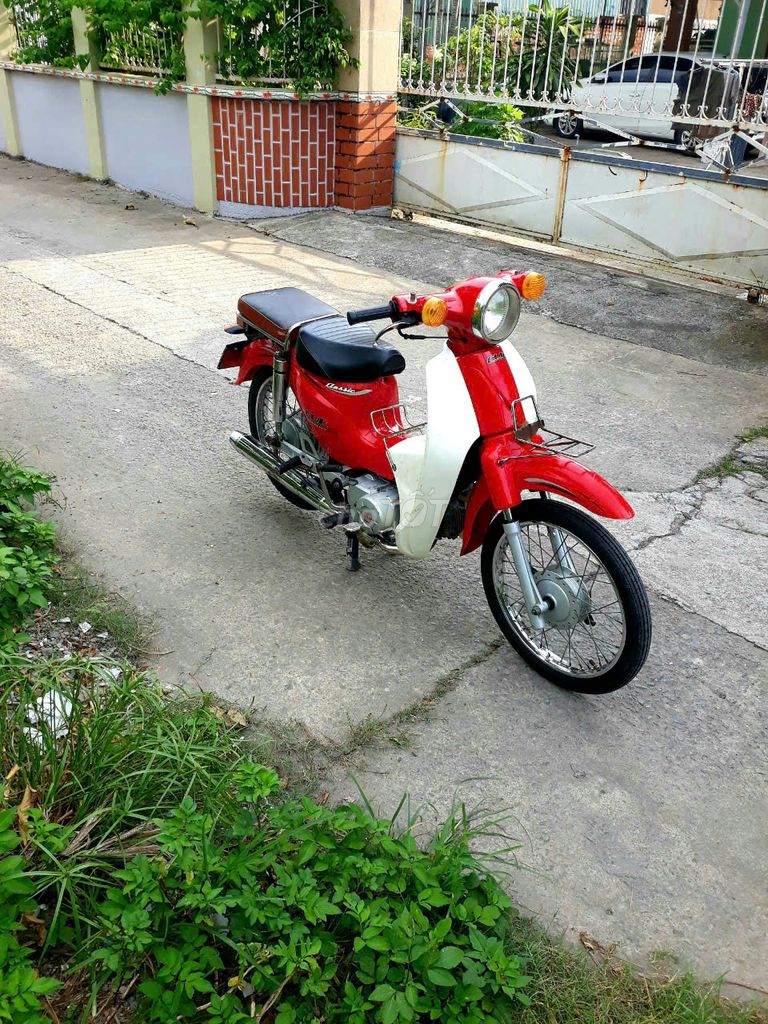 Cúp Dalim 50cc Không Cần Bằng Lái Bs Đồng Nai. Mua bán Xe máy tại Thành phố Dĩ An Bình Dương được đăng bởi Xe Máy Thanh Bình hình 3