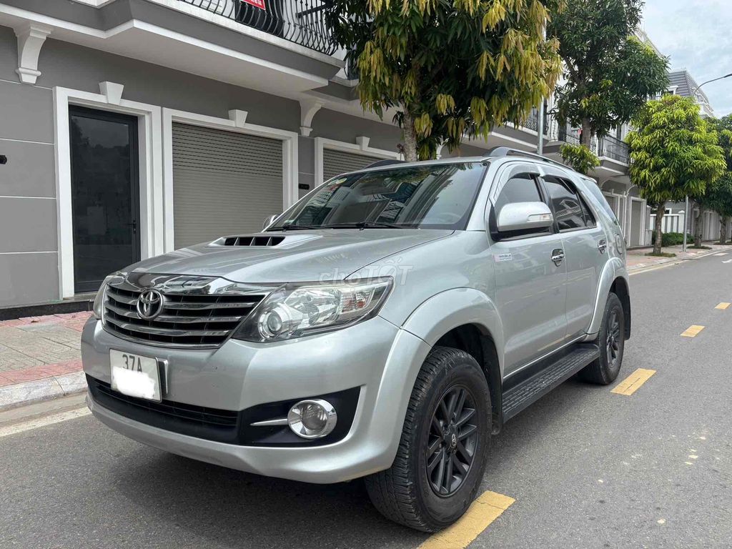 Toyota Fortuner 2016 2.5G 4x2 - 22000 km. Mua bán Ô tô tại Thị xã Thái Hòa Nghệ An được đăng bởi OTO HOANGQUAN hình 3