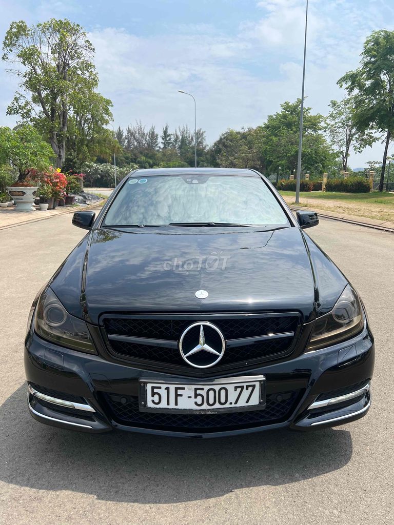 Mercedes Benz C Class 2011 C200 - 112000 km