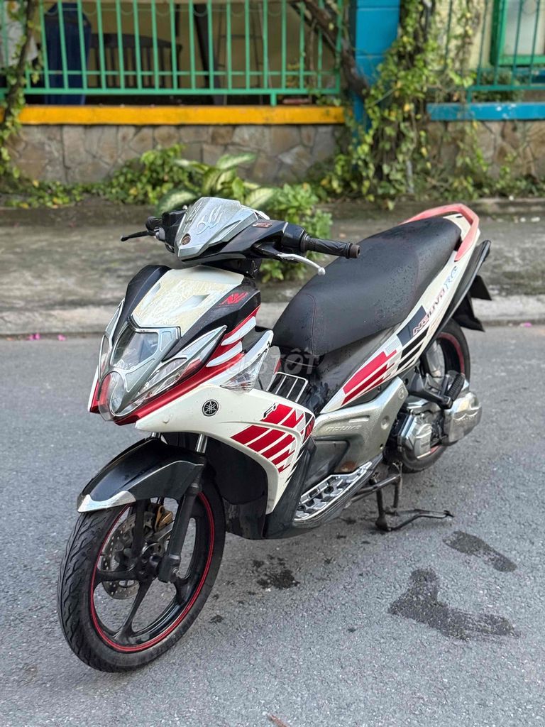 xe yamaha novo5 2014 màu  trắng đen mới 95 %. Mua bán Xe máy tại Thành phố Thủ Đức Tp Hồ Chí Minh được đăng bởi Nguyễn Thanh Bình hình 7