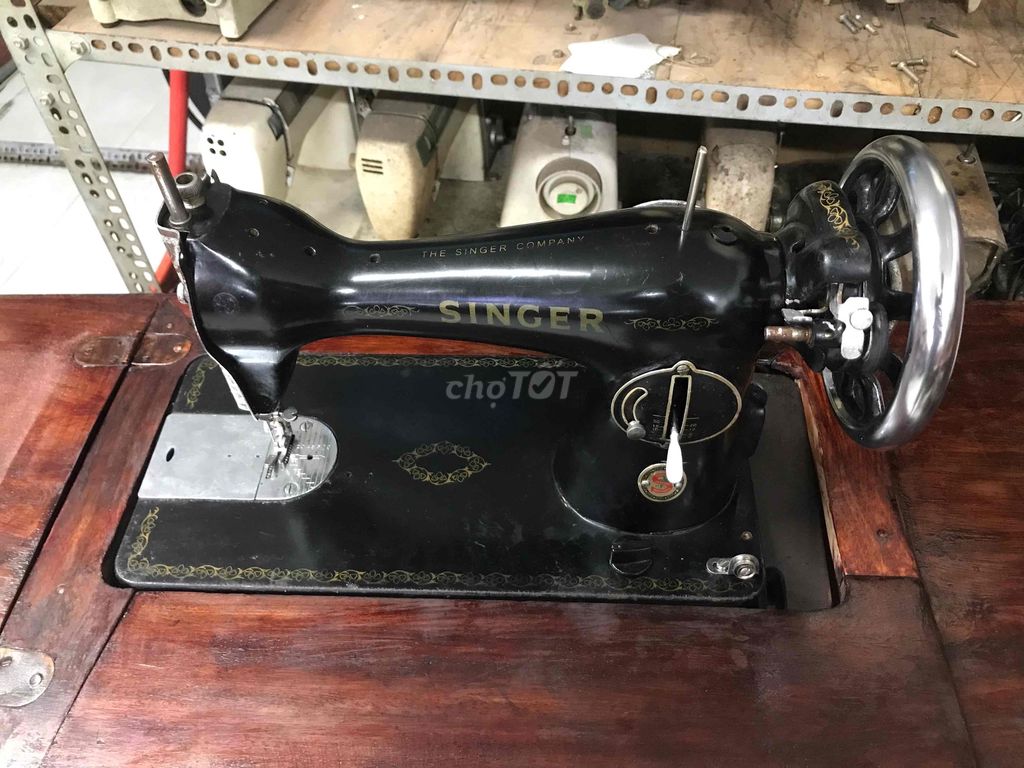 máy may Singer nhật sơn zin mới 80% thùng gỗ cây. Mua bán Đồ chuyên dụng, Giống nuôi trồng tại Quận 11 Tp Hồ Chí Minh được đăng bởi tất bính quyền hình 1