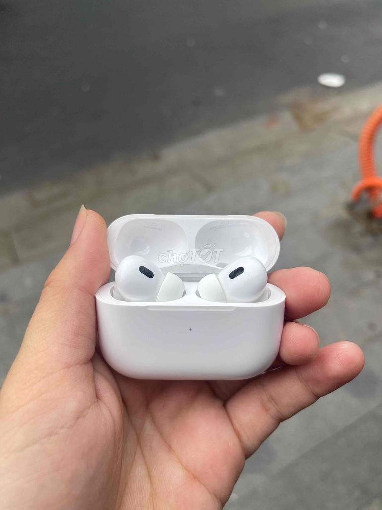 Tai nghe Apple AirPods Pro 2 C , Used , 99%. Mua bán Tivi, Âm thanh tại Quận Hải Châu Đà Nẵng được đăng bởi Airpods Chính Hãng Đà Nẵng  hình 1