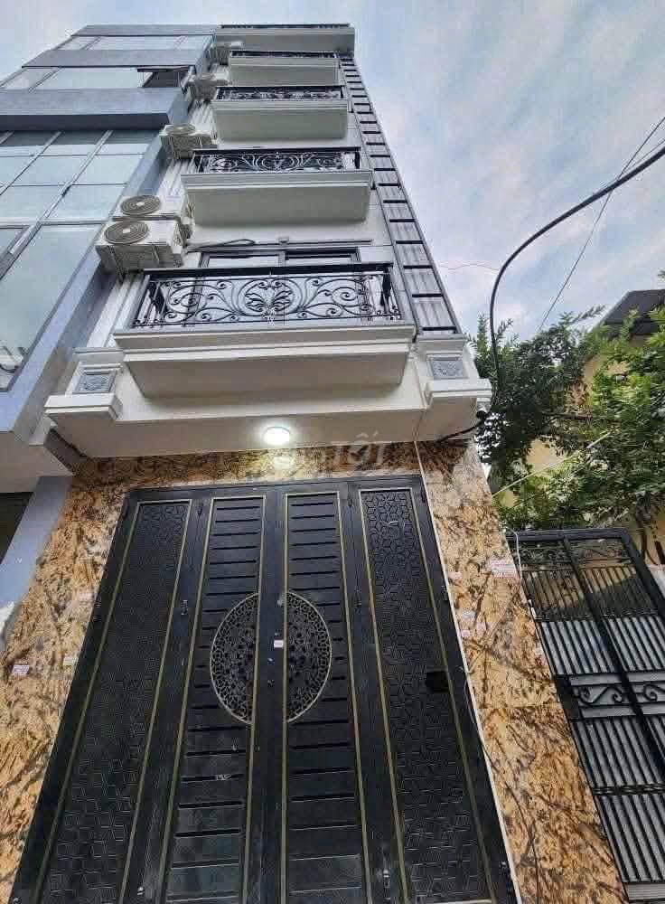 Nhà 5 tầng mới xây, 38m2, 5 phòng khép kín, Hà Đông - 7 tỷ