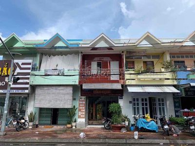 NHÀ PHỐ LIỀN KỀ CHÍNH CHỦ MẶT TIỀN DUYÊN HẢI