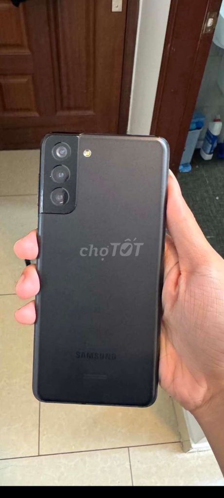 Samsung Galaxy S21 Đen. Mua bán Điện thoại tại Quận 8 Tp Hồ Chí Minh được đăng bởi Pham Tinh hình 1