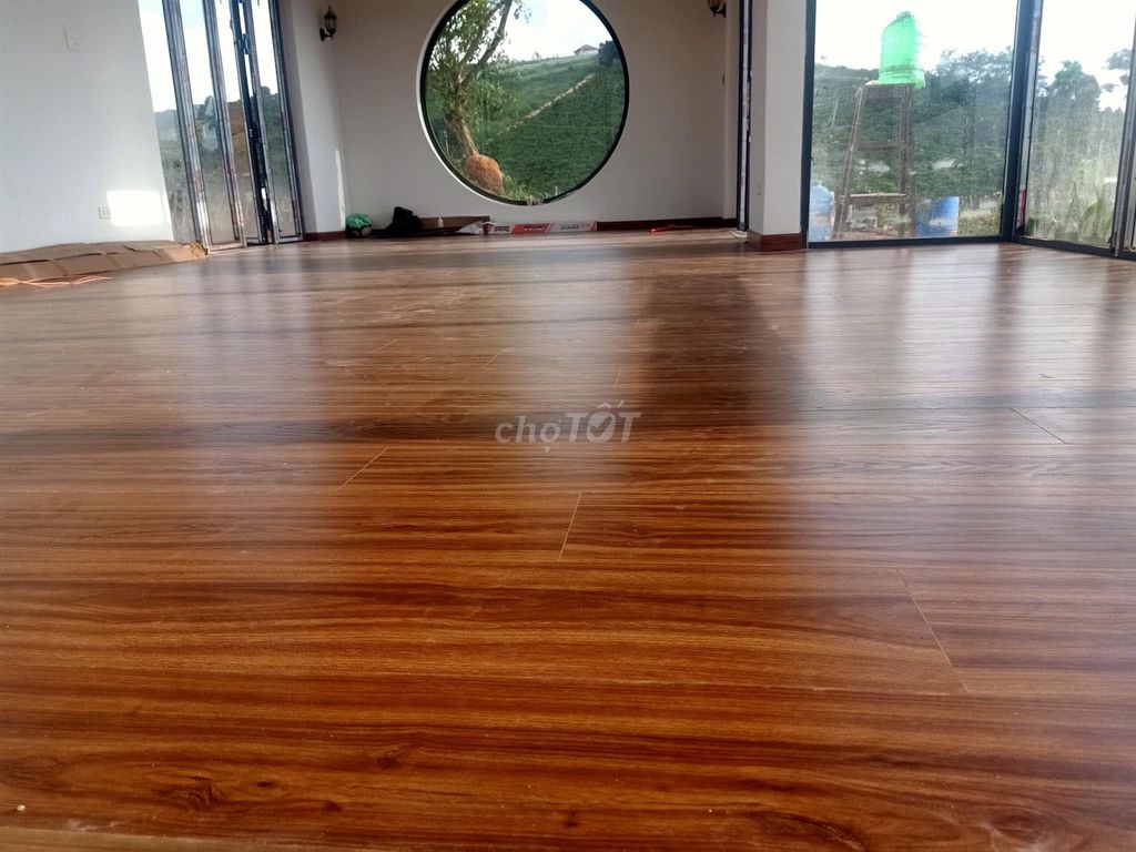 SÀN GỖ KHÁNG NƯỚC CHUYÊN LÁT SÀN NHÀ - CHỐNG MỐI. Mua bán Nội thất, đồ gia dụng khác tại Quận Bình Tân Tp Hồ Chí Minh được đăng bởi Hoàng Phát Decor hình 1
