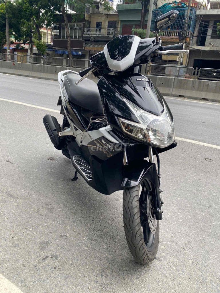Airblade fi zin chất đẹp như hình. Mua bán Xe máy tại Quận Hồng Bàng Hải Phòng được đăng bởi Ly  hình 1