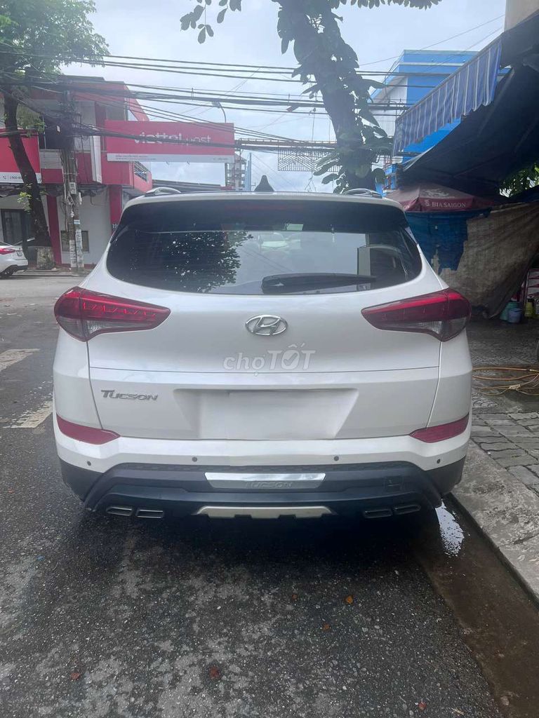 Hyundai Tucson 2018 2.0 Turbo Special Белый