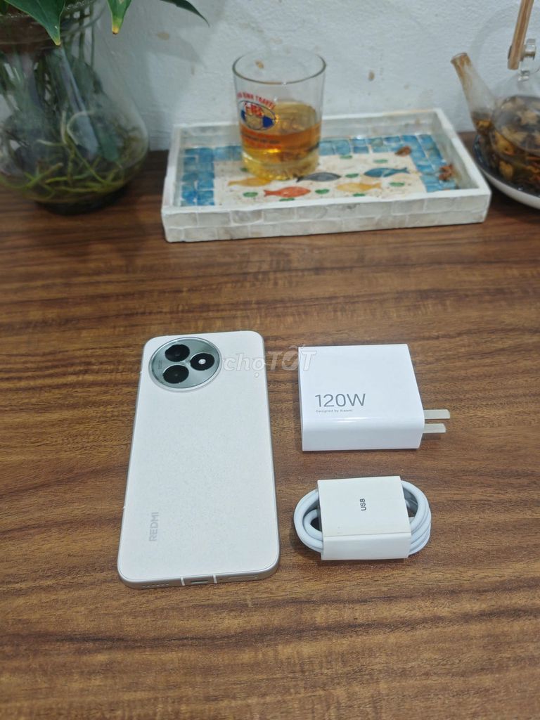 Redmi K80 Ultra Vàng 12/256 sạc 120w có ship COD. Mua bán Điện thoại tại Quận Hoàng Mai Hà Nội được đăng bởi Trần Ngọc Hiếu hình 1