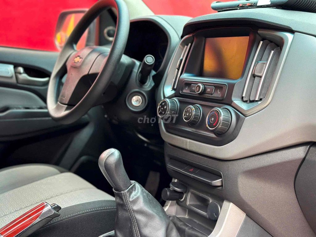 Chevrolet Colorado 2018 LT 2.5L 4x2 AT - 88888 km. Mua bán Ô tô tại Thành phố Thuận An Bình Dương được đăng bởi Đăng Tùng hình 16