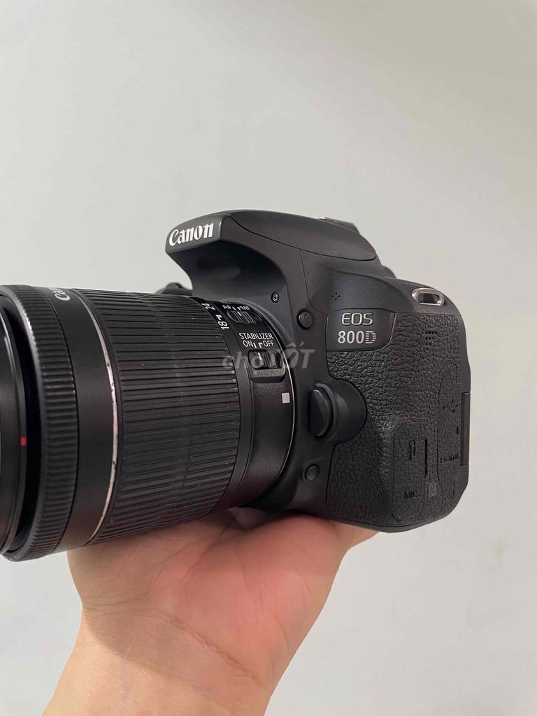 Máy ảnh Canon 800D Đen kèm lens 18-55mm. Mua bán Máy ảnh, Máy quay tại Quận 3 Tp Hồ Chí Minh được đăng bởi huonglan Nguyễn  hình 1