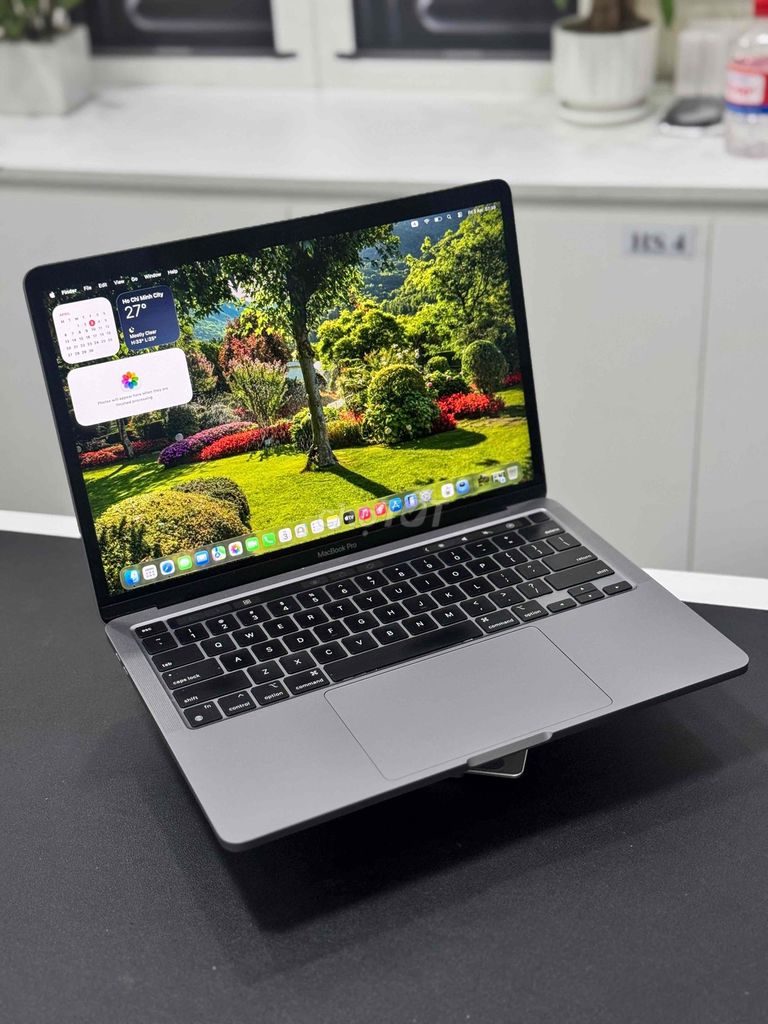 MacBook Pro 13” M1 Ram 16GB/512GB sạch nguyên zin. Mua bán Laptop tại Quận 10 Tp Hồ Chí Minh được đăng bởi Viễn Huy Shop hình 1