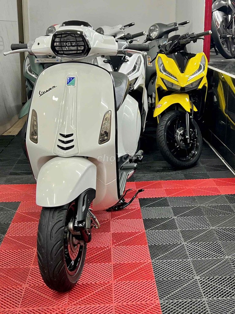 Vespa Sprint 2017 máy iget BSTP 9 chủ BAO SANG TÊN. Mua bán Xe máy tại Thành phố Thủ Đức Tp Hồ Chí Minh được đăng bởi XE MÁY THỦ ĐỨC hình 5