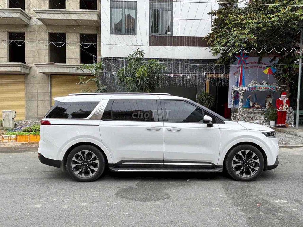 Kia Carnival 2022. Mua bán Ô tô tại Quận Tây Hồ Hà Nội được đăng bởi Vương Quốc Thanh  hình 10