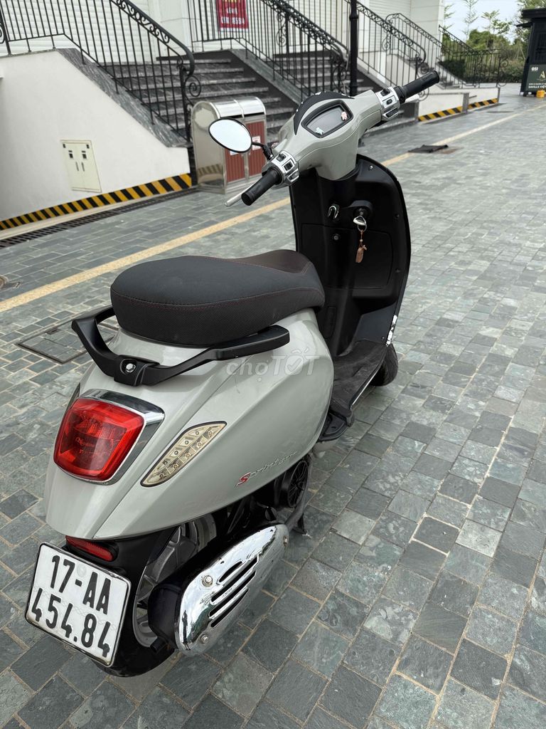 Thanh lý Vecpa 50cc học sinh không cần bằng lái. Mua bán Xe máy tại Quận Bắc Từ Liêm Hà Nội được đăng bởi Hữu Nhuận hình 5