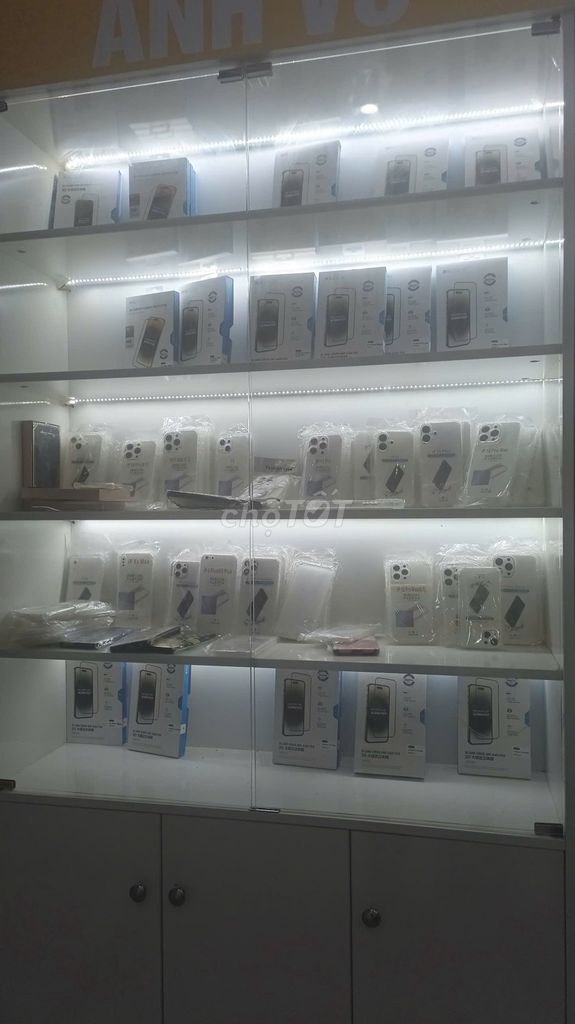 Dịch vụ dán kính cường lực. Dịch vụ tại Quận Hoàng Mai Hà Nội được đăng bởi Duy Vũ IPhone hình 1