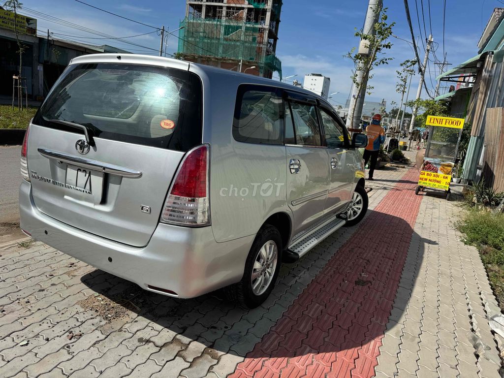 Toyota Innova 2011 G - 105 km. Mua bán Ô tô tại Quận 12 Tp Hồ Chí Minh được đăng bởi Giang Venus hình 3