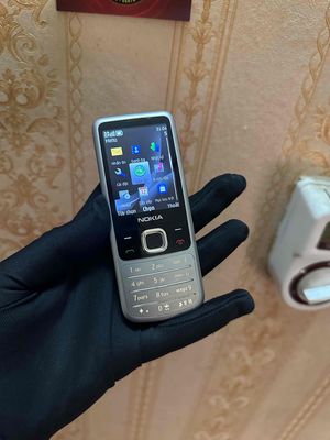 Nokia 6700 bạc sần siêu chất