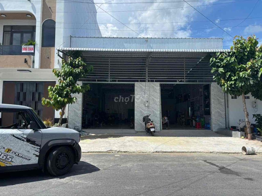 cho thuê kho 170m2 tại kdc Hồng Loan