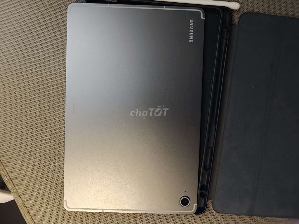 Samsung Tab S10 Fe 8GB/128GB Xám. Mua bán Máy tính bảng tại Quận Tân Bình Tp Hồ Chí Minh được đăng bởi Tân hình 1