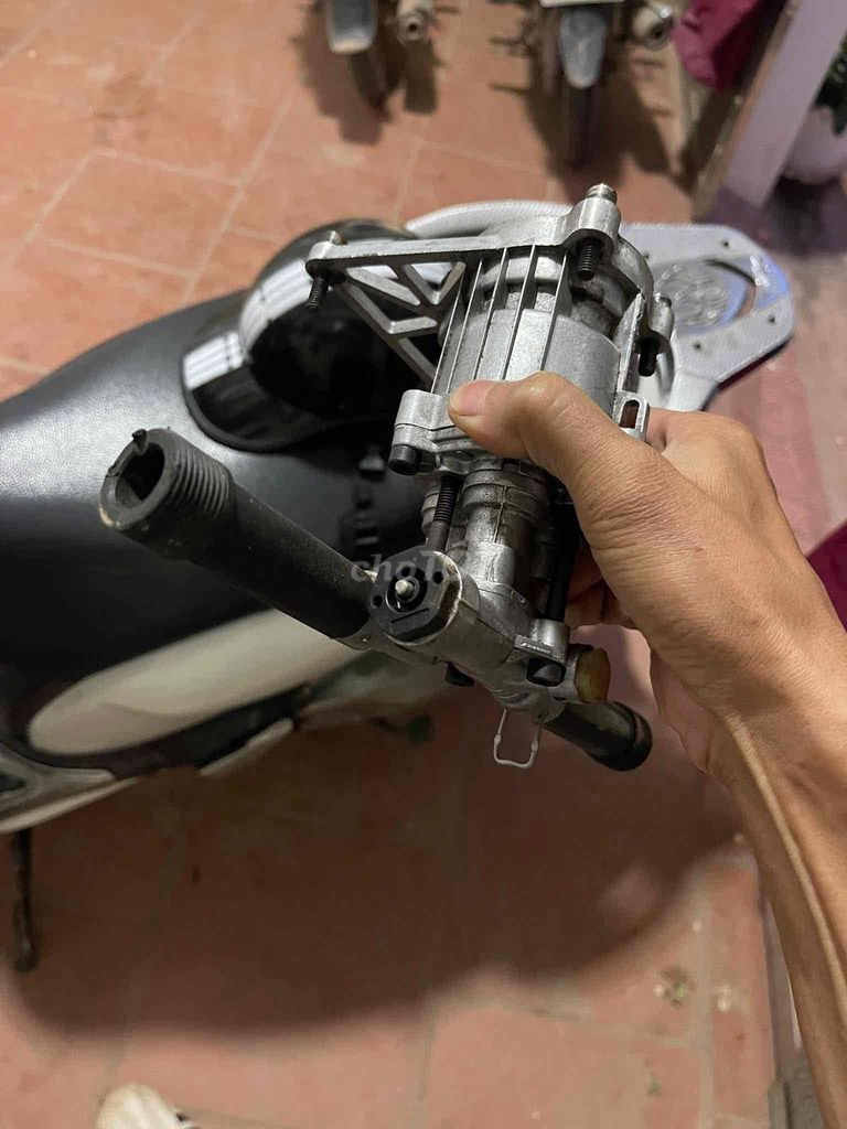 Đầu bơm rửa xe Makita HW102. Mua bán Đồ chuyên dụng, Giống nuôi trồng tại Thành phố Cam Ranh Khánh Hòa được đăng bởi Trung Nguyên hình 1