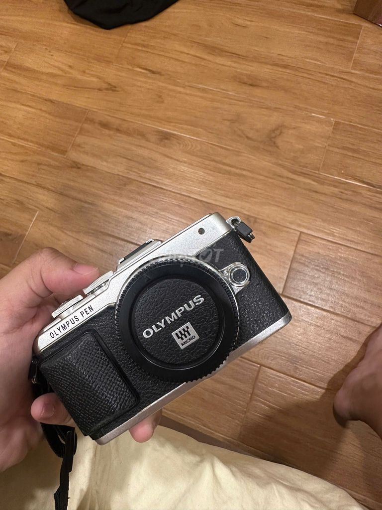 Máy ảnh Olympus E-PL7 Bạc Đã sử dụng. Mua bán Máy ảnh, Máy quay tại Quận 8 Tp Hồ Chí Minh được đăng bởi Thuỵ Vũ hình 1