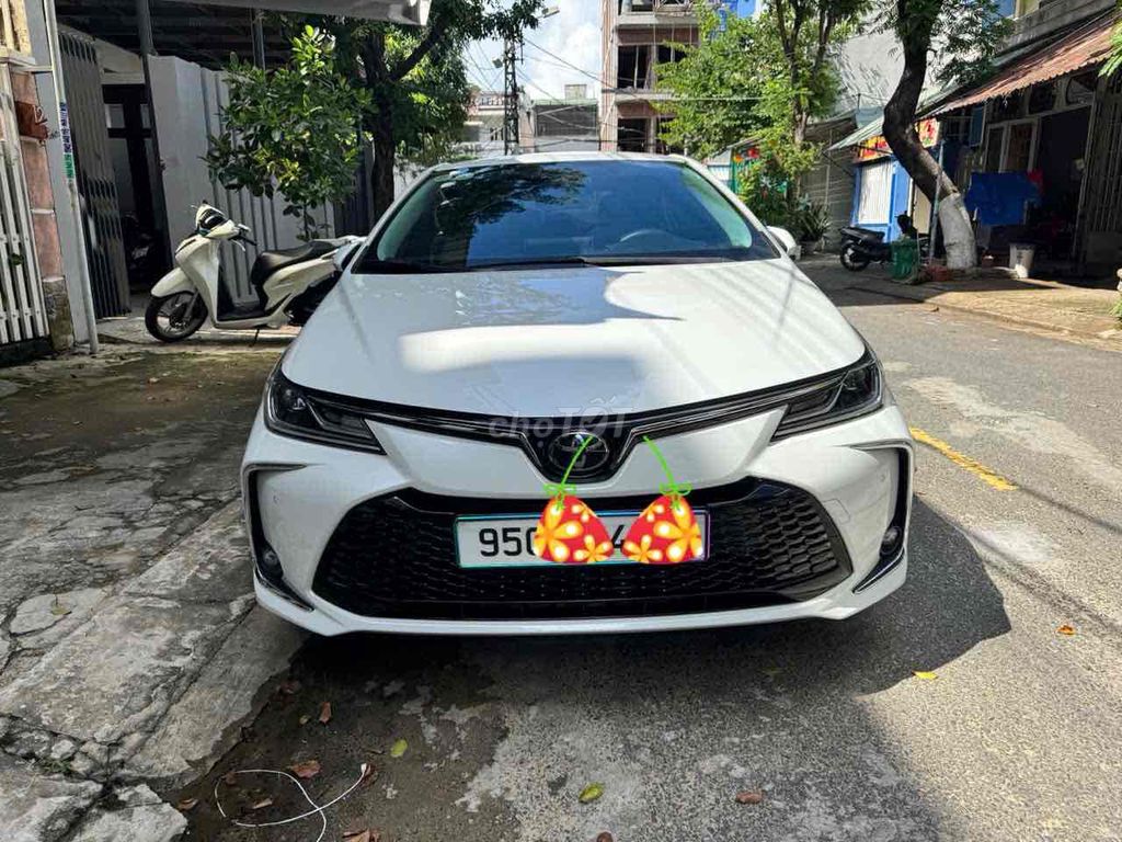 Toyota Corolla Altis 2025 1.8V - 4200 km nhập khâu. Mua bán Ô tô tại Quận Ngũ Hành Sơn Đà Nẵng được đăng bởi Vinh hình 1