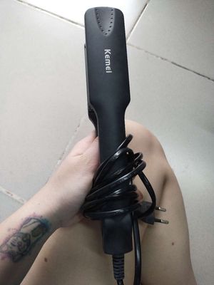 Máy duỗi tóc. Mua bán Nội thất, đồ gia dụng khác tại Thành phố Thuận An Bình Dương được đăng bởi Song Ngư