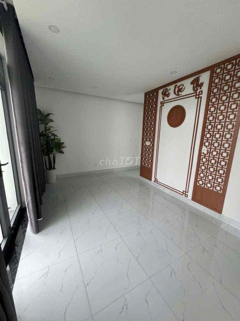 Hà quang 2 đường số 10 giá 8.3 tỷ dt 100m2. Mua bán nhà ở tại Thành phố Nha Trang Khánh Hòa được đăng bởi Đường Quốc Chí hình 4