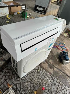 thanh lý máy lạnh daikin inveter 1,0HP còn mới tin