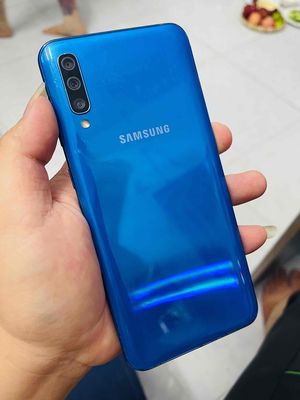 Samsung A50 zin ngon full bán hay gl đt bù trừ