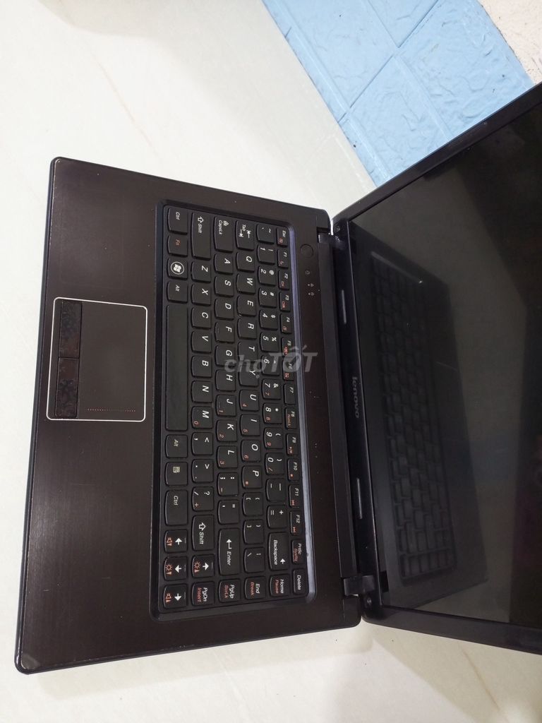 Laptop Lenovo i3-2330M, RAM 4G, HDD 500G, Pin 2h
