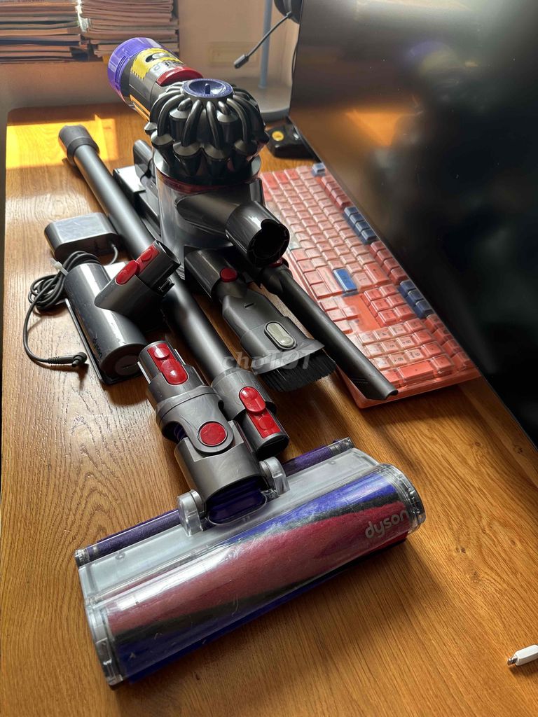 Máy hút bụi dyson V7. Mua bán Nội thất, đồ gia dụng khác tại Quận Tân Phú Tp Hồ Chí Minh được đăng bởi Hàng bãi Nhật giá gốc hình 3