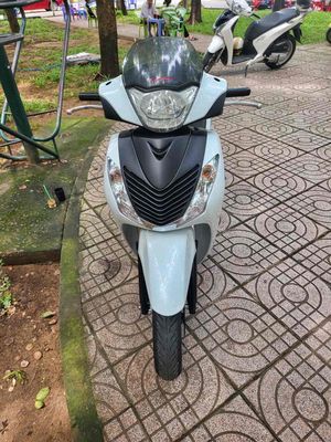 cần bán sh 150 nhập ý số máy 109 dkld 2011. Mua bán Xe máy tại Quận 5 Tp Hồ Chí Minh được đăng bởi Thái Quang Trương