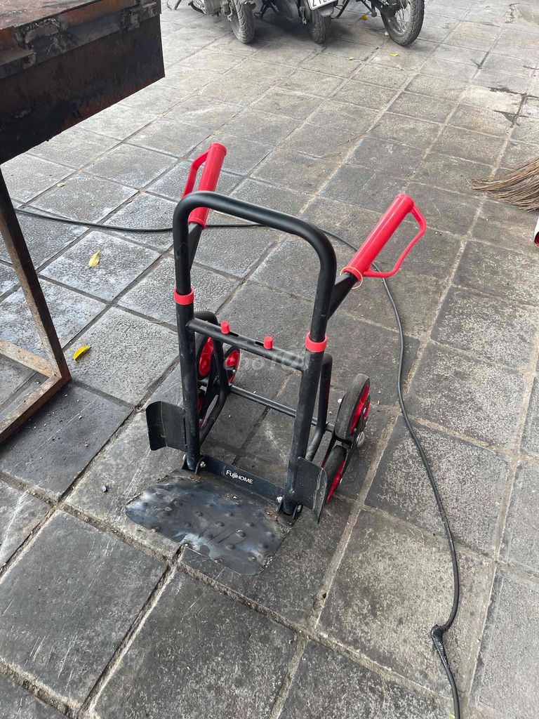 Xe đẩy hàng FujiHOME Kim loại. Mua bán Đồ chuyên dụng, Giống nuôi trồng tại Quận Hai Bà Trưng Hà Nội được đăng bởi Trung Quắt hình 1