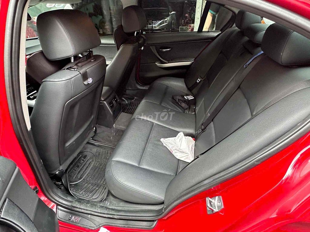 BMW 3 Series 2011 320i ( bmw e90)  - 100000 km. Mua bán Ô tô tại Quận Tân Phú Tp Hồ Chí Minh được đăng bởi Anh Tú hình 4