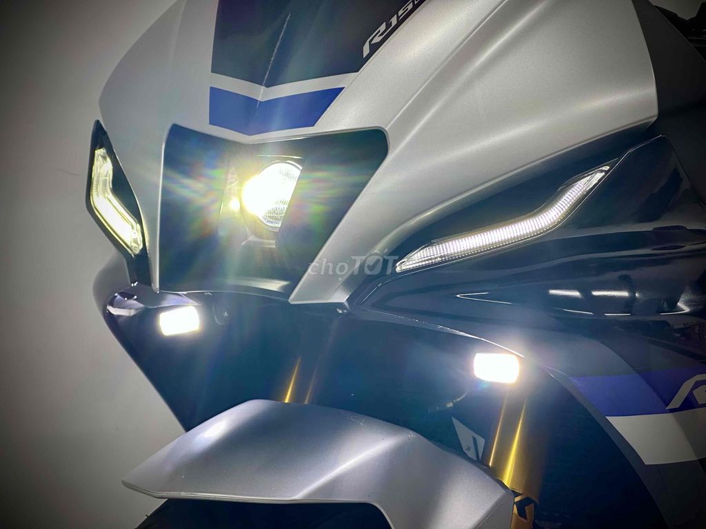 YAMAHA R15M ABS DATE 2022. Mua bán Xe máy tại Quận Gò Vấp Tp Hồ Chí Minh được đăng bởi Trần Trọng Thuận hình 4
