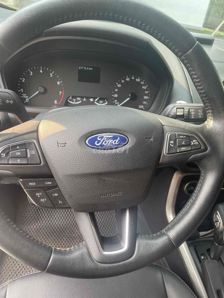 Chính chủ ở HN cần bán xe ô tô Ford EcoSport 2021. Mua bán Ô tô tại Quận Nam Từ Liêm Hà Nội được đăng bởi Chị Nga hình 1