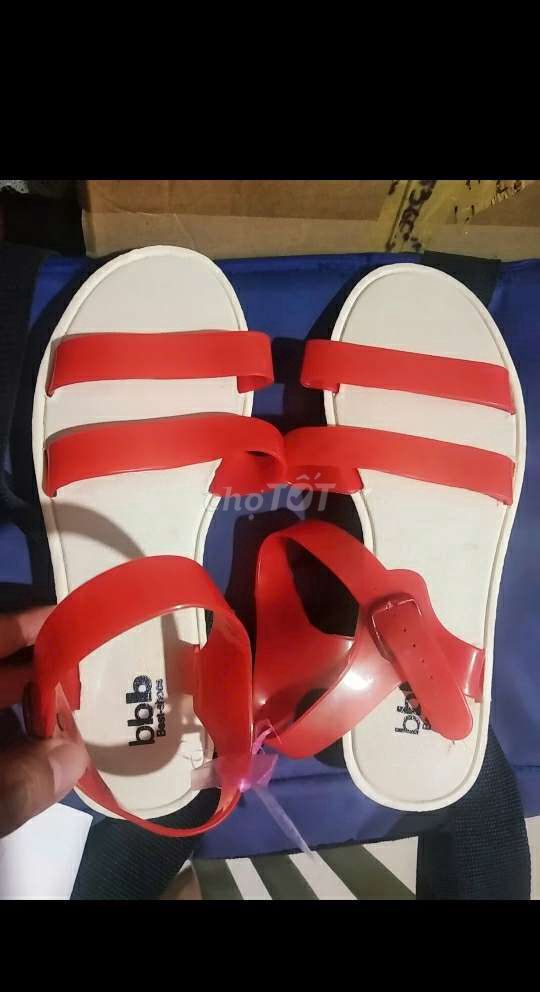 Pass đôi sandal nữ Thái Lan hiệu BBB mã GD013,ship