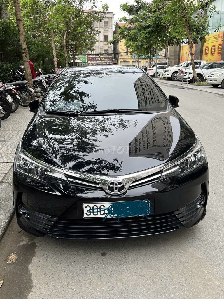 Toyota Altis 2019 67.000 km Đen. Mua bán Ô tô tại Quận Đống Đa Hà Nội được đăng bởi Lê Khiêm hình 7