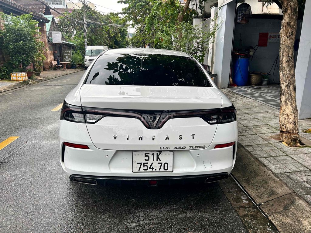 VinFast Lux A2.0 Premium 2022 - 52000 km. Mua bán Ô tô tại Thành phố Thủ Đức Tp Hồ Chí Minh được đăng bởi Hoàng Thái hình 5