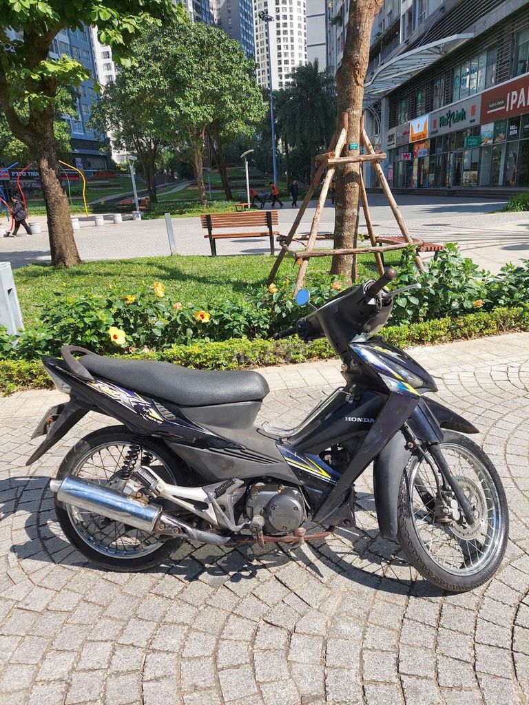 Bán xe Wave RSX mầu đen chính chủ. Mua bán Xe máy tại Quận Hoàng Mai Hà Nội được đăng bởi Phan Lan Phương hình 6