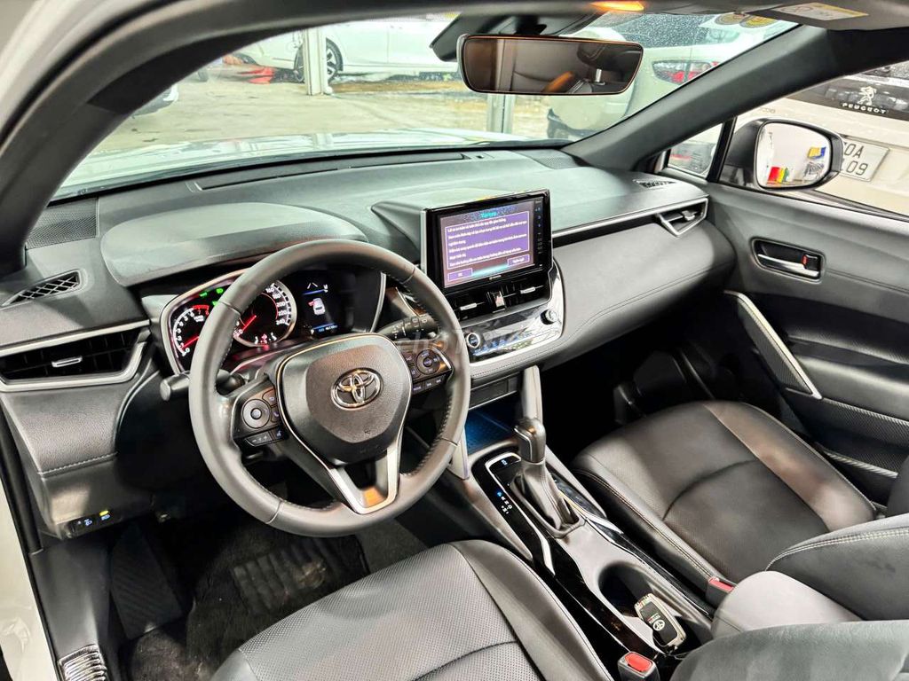 Toyota Cross 2022 - 46000 km. Mua bán Ô tô tại Thành phố Thủ Đức Tp Hồ Chí Minh được đăng bởi Phúc xe lướt hình 11