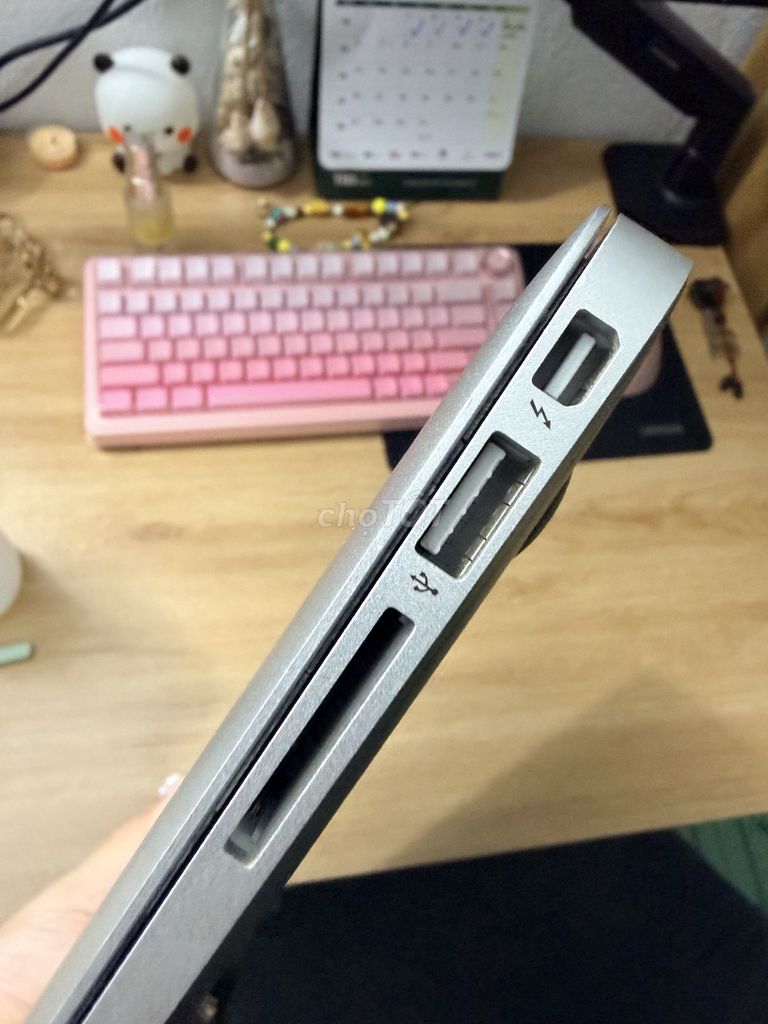 Macbook Air i5 13 inch 4GB/SSD. Mua bán Laptop tại Thành phố Biên Hòa Đồng Nai được đăng bởi Thai Hien Nguyen hình 1