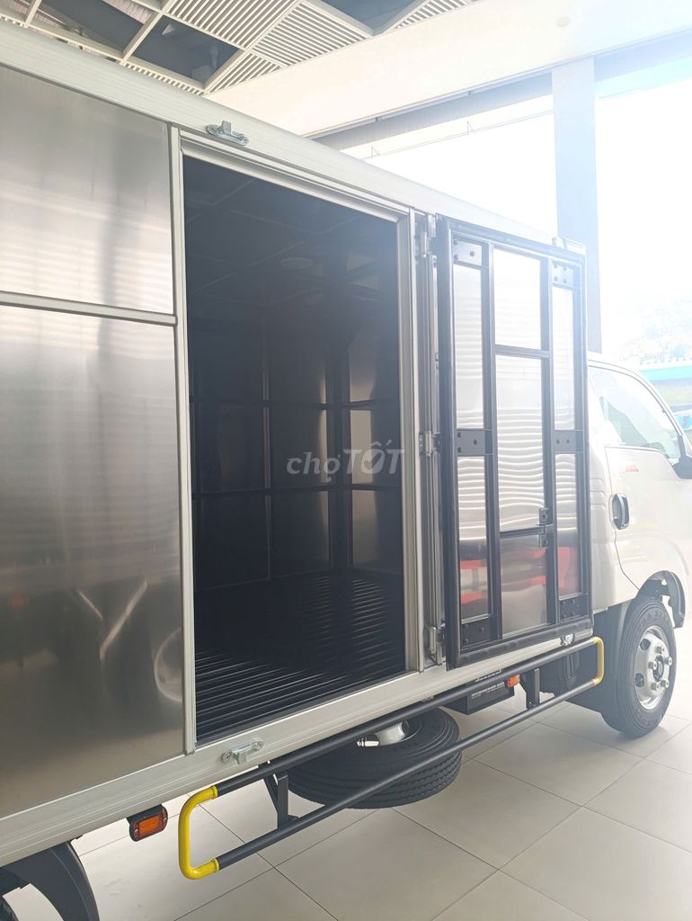 XE TẢI KIA K250L THÙNG DÀI 4M5 TẢI 2,5 TẤN EURO 5. Mua bán Xe tải, xe ben tại Thành phố Thủ Đức Tp Hồ Chí Minh được đăng bởi Khải Xe Tải hình 3