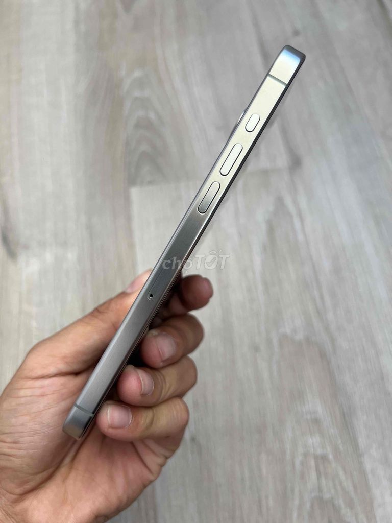 15 Pro Max 512GB Titan VN/A Pin 91 có Ship. Mua bán Điện thoại tại Quận 12 Tp Hồ Chí Minh được đăng bởi a Liêm hình 1