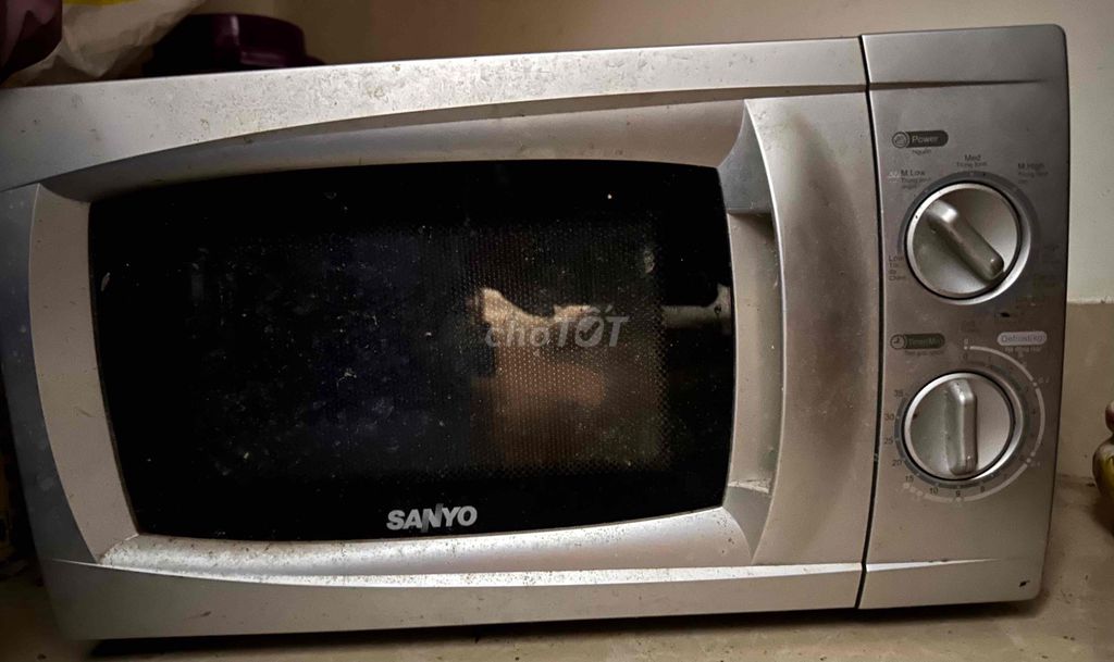 Lò vi sóng Sanyo Bạc đã sử dụng. Mua bán Bếp, lò, đồ điện nhà bếp tại Huyện Thăng Bình Quảng Nam được đăng bởi shinobi hình 1
